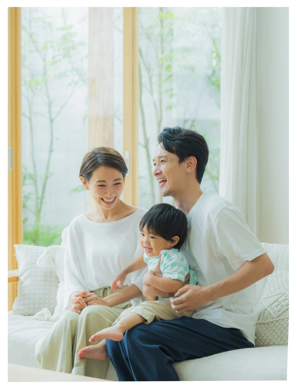 LISOLAのメインビジュアル